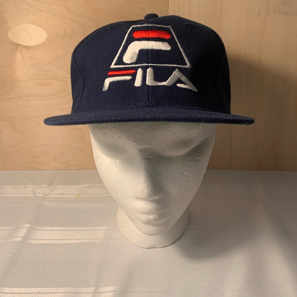 Vintage 90’s FILA SnapBack